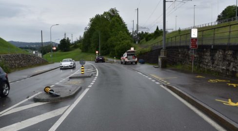 Unfall in Herisau AR: Frau fährt "Biene Maja" um