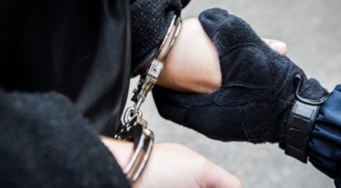 Neuenburg NE: Zwei Festnahmen nach Überfall mit Verletztem