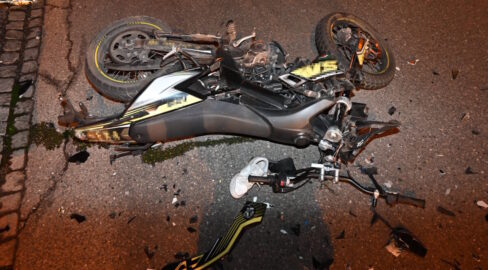 Oberriet SG: Unfall – Töfffahrerin (18) schwer verletzt