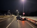 Ebnat-Kappel: Lenker (21) fahrunfähig – Unfall endet in Leitplanke