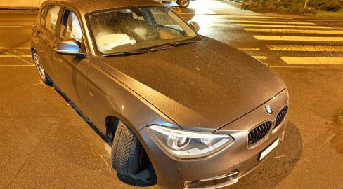 Kriens LU: Unfall – Lenker (22) kracht in Hauswand, Ausweis weg