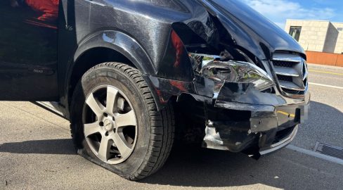 Tägerwilen TG: Lenkerin mit 0.96 Promille rammt Signaltafel