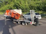 Lenzburg AG: A1-Vollsperrung – Lieferwagen knallt ins Stauende