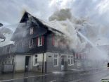 Muotathal SZ: Blitz entfacht Dachstockbrand – Rauchalarm