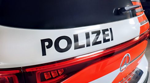 Verkehrsbehinderung A3: Gegenstände zwischen Reichenburg und Lachen