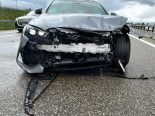 Leuzigen BE: A5-Selbstunfall – Trümmer treffen Gegenverkehr