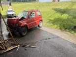 Unfall in Herisau AR: Führerloses Fahrzeug beschädigt Stall massiv