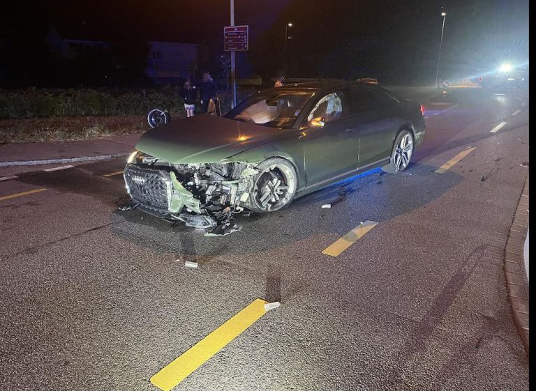 Pratteln BL: Unfall – 13-Jähriger crasht gestohlenen Audi
