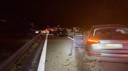 Hunzenschwil AG: Audi Q5 rammt Stauende auf A1 – 2 Verletzte