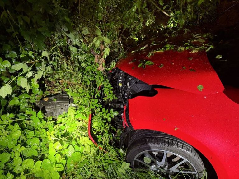 https://unfallmeldungen.ch/2026/05/14/glashuette-pw-schleudert-in-wiesland-3-verletzte-nach-unfall/