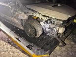 Fahrwangen AG: Promille-Subaru kracht nach Flucht in Hauswand