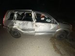 Dornach SO: PW-Lenker (22) crasht in Baumstrunk – 2 Verletzte