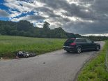 Pratteln BL: PW-Töff-Crash – Lenker (18) und (21) verletzt