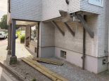 Hundwil AR: Holzladung kracht in Haus – 10'000 Fr. Schaden