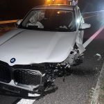 Pratteln BL: BMW-Unfall auf A2 – Ausfahrt Liestal zu