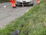 Benken ZH: Auto rammt Velolenker (63) – Vollsperrung bis 23 Uhr