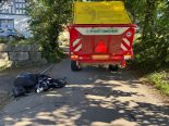 Hohentannen TG: Rollerfahrer (17) kracht in Traktor – Rega-Flug