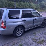 Killwangen AG: Alko-Lenkerin (66) crasht in Mauer – Ausweis weg