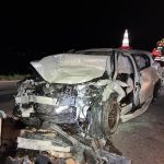 Moosleerau AG: Lexus kracht frontal in Dodge – Strasse gesperrt