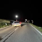 Moosleerau AG: Lexus kracht frontal in Dodge – Strasse gesperrt