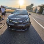 Frick AG: Unfall – Töfffahrer (20) prallt in Toyota – Spital