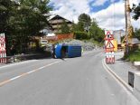 Laax GR: Unfall – Lieferwagen kippt mit Kind (5) an Bord
