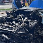 Oberarth SZ: PW brennt an Tankstelle – Lenker (20) verletzt
