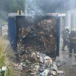 Einsiedeln SZ: Brand in Kartonpresse an der Zürichstrasse