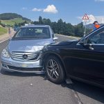 St. Gallenkappel SG: Zwei Lenker krachen bei Unfall frontal ineinander