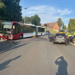 Romont (FR): 19-Jährige nach Unfall mit Linienbus im Spital