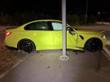 Bremgarten AG: BMW M3-Lenker (20) kracht gegen Signal – Unfall