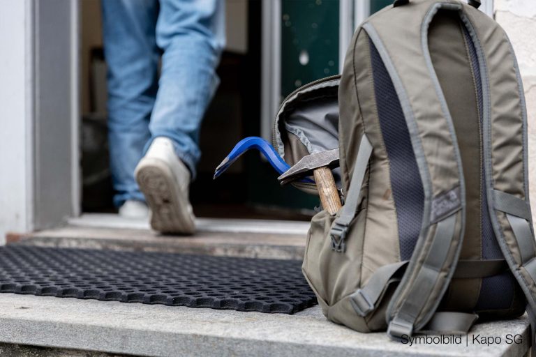 Goldach SG: Sechs Einbrüche – Schmuck und Bargeld weg