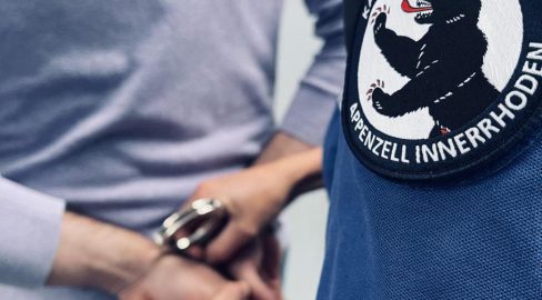 Appenzell AI: Polizei packt mutmassliche Paketdiebe