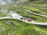Davos GR: Auto in Brand am Flüelapass – 18 Helfer vor Ort