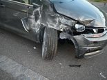 Niederbüren SG: Lenker (20) nickt ein – Unfall an Hausfassade