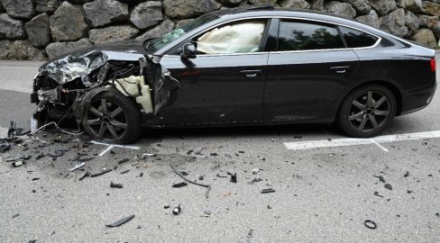 Gähwil SG: Ohne Ausweis geflüchtet nach frontalem Unfall