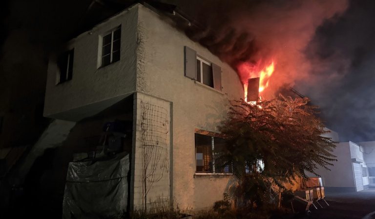 Wil SG: Brand in Mehrfamilienhaus – 100'000 Fr. Schaden