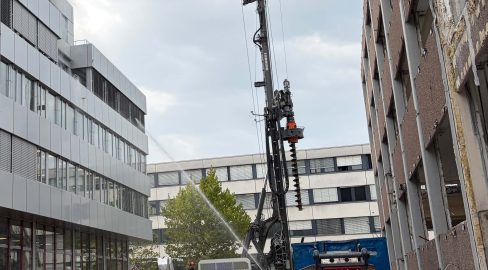 Steinhausen ZG: Beherzte Arbeiter stoppen Balkonbrand