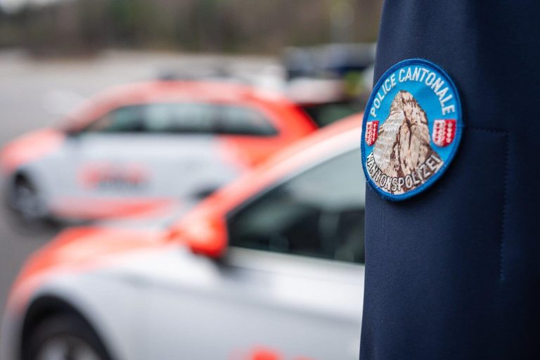 Troistorrents VS: Velolenkerin stirbt bei Unfall mit Töff