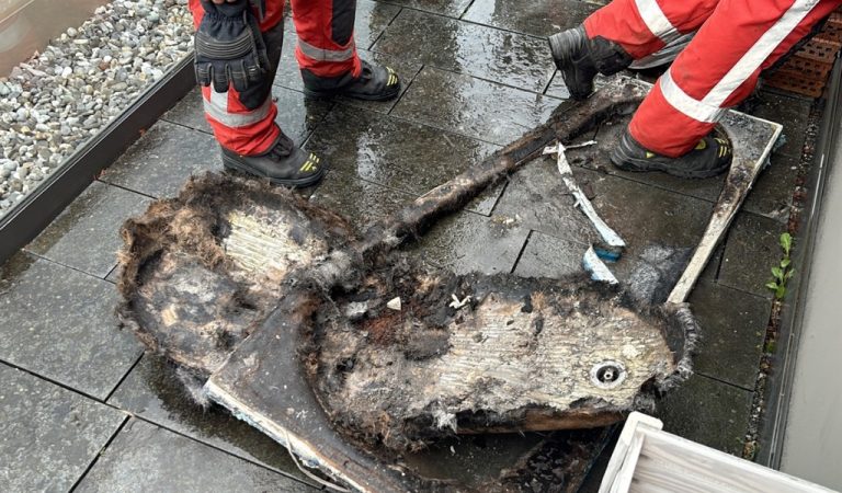 Maienfeld GR: Teelicht löst Brand im Badezimmer aus