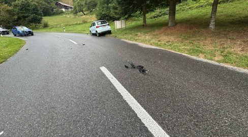 Unterkulm AG: Töff-Lenker (17) bei Unfall schwer verletzt