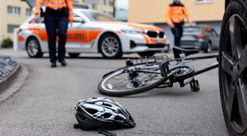 Kaltbrunn SG: Rennvelofahrer (65) stürzt und stirbt im Spital