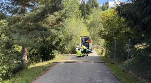 Rehetobel AR: E-Bikerin (70) stürzt bei Unfall ins Spital
