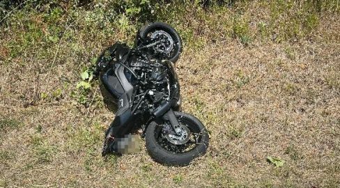 Ramiswil SO: Töff-Lenker stürzt bei Unfall, schwer verletzt