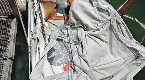 Ennetbürgen NW: Boot kracht in Boot, Mann springt bei Unfall