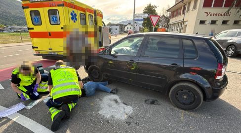 Laupersdorf SO: Lenker (76) erfasst Mofa bei Unfall, Spital
