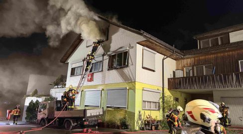 Gais AR: Feuer-Drama im Dachgeschoss, hoher Sachschaden