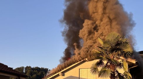 Menznau LU: Feuer greift von Garage auf Wohnhaus über