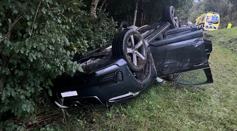 Boltigen BE: Frau bei Unfall schwer verletzt, Rega fliegt