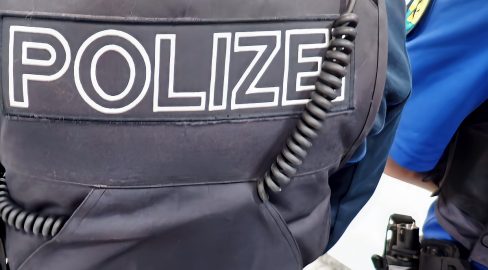 Galgenen SZ: Polizei schnappt zwei Auto-Diebe (23)